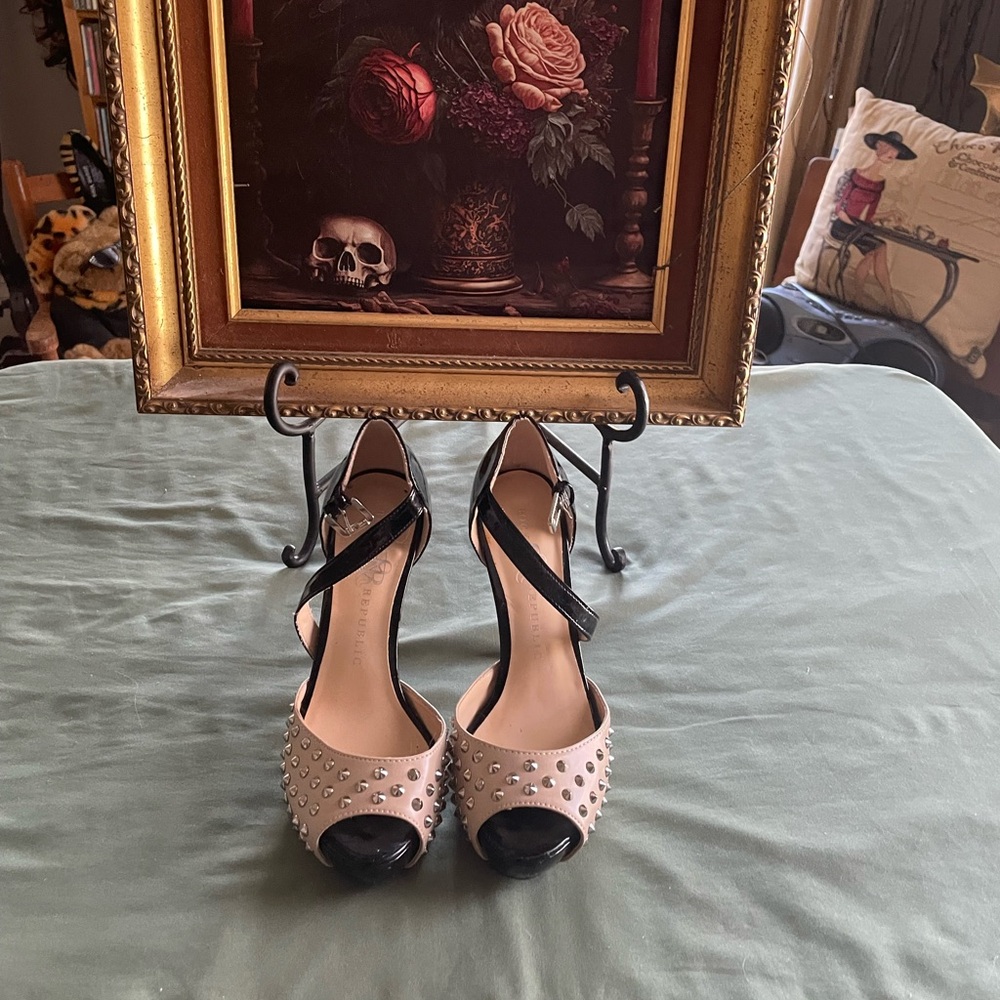 Elegant Black and Cream Studded Women's Heels